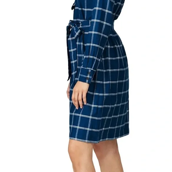 Draper James Navy bell sleeve dress - Picture 3 of 3